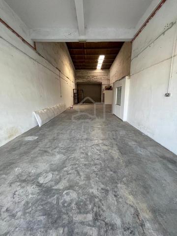 Industri Jaya @ Selesa Jaya 1.5 Storey Terrace Factory For Sales 1