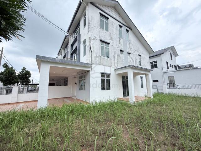 Pulai Mutiara 3 storey corner lot Sale nego 1