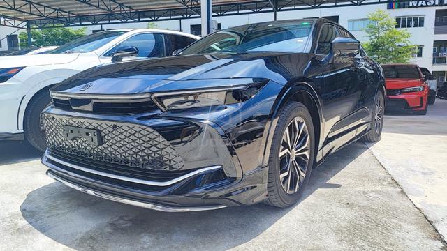 2023 Toyota CROWN 2.4 CROSSOVER RS ADVANCED (A) - 2