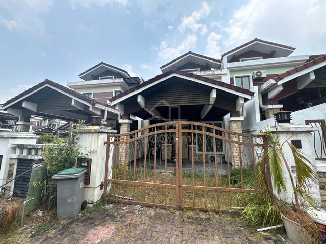 2 Storey Terrace @ Taman Damansara Aliff Tampoi 1
