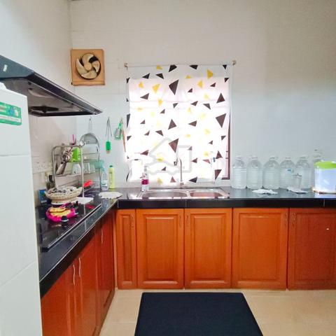 Facing OPEN🔥 Extend🔥 Double Storey Taman Puteri Subang, Shah Alam 1