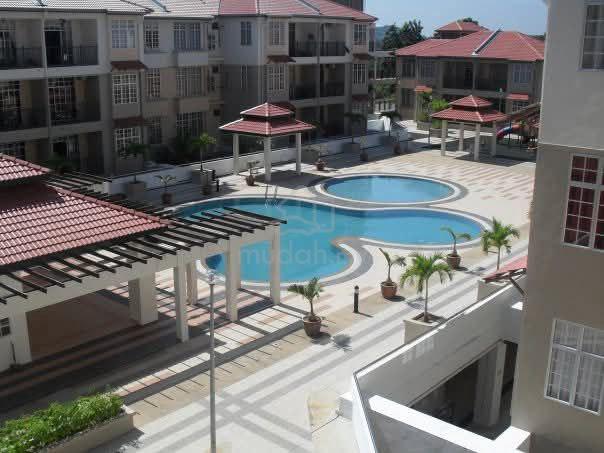 Condo 900 1