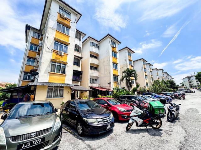 Sri Melor Apartment 1