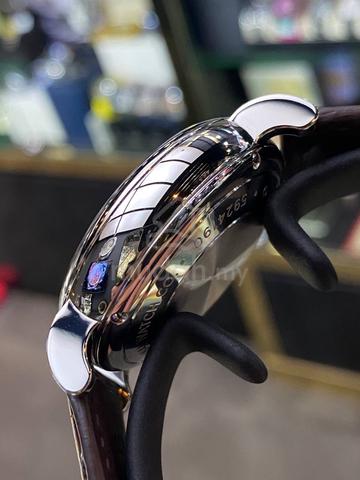 Carousel Image