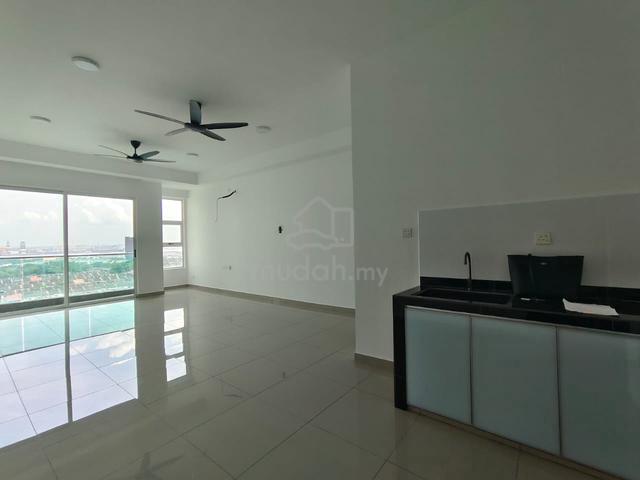 D'Carlton Seaview Residences 1