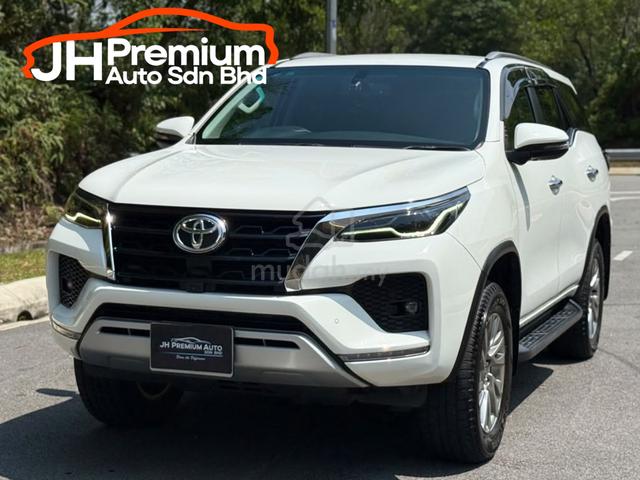Toyota FORTUNER 2.7 SRZ ⭐FSR ⭐UnderWarnty ⭐LowMile - 1