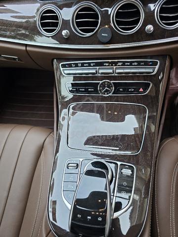 2019 Mercedes Benz E300 2.0 EXCLUSIVE (A) - 5