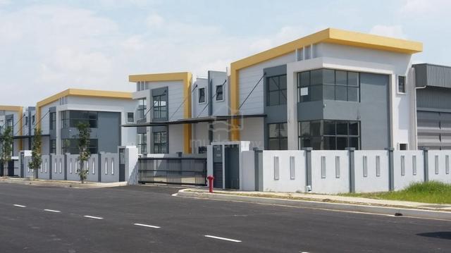 (Below Value RM6m!) 3.5 Storey Semi-D Factory @ Balakong Jaya 1