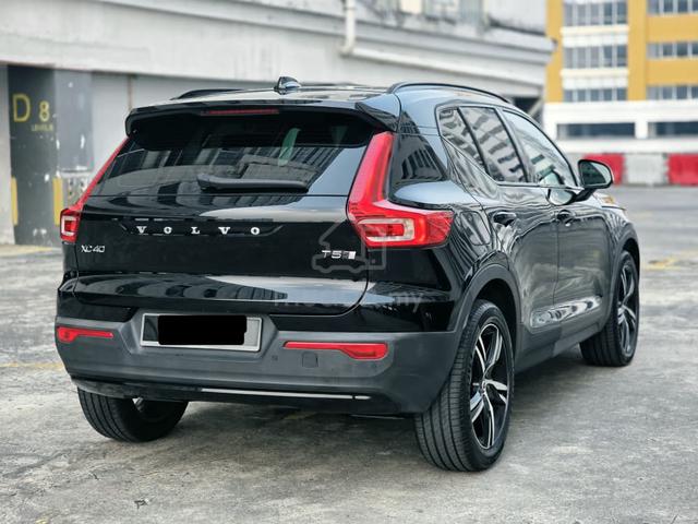 Volvo XC40 2.0 T5 AWD R-DESIGN PETROL VER TIPTOP - 4