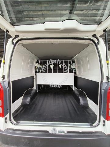 2026 New Toyota HIACE  3.0 (M) Semi Van L4 - 3