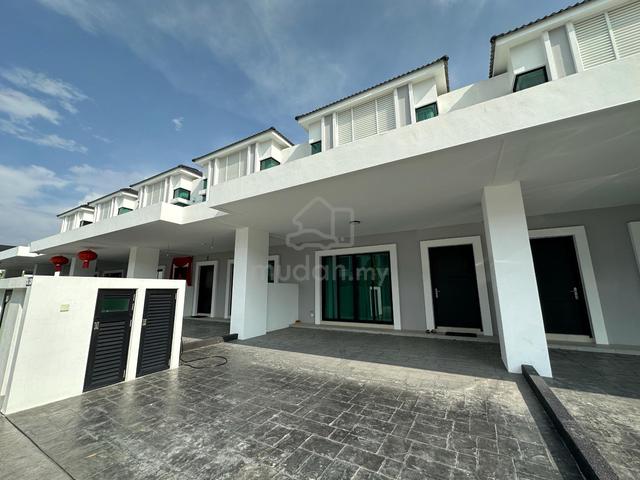 2-storey Terrace house Eco Horizon Ashton Batu Kawan gated 1
