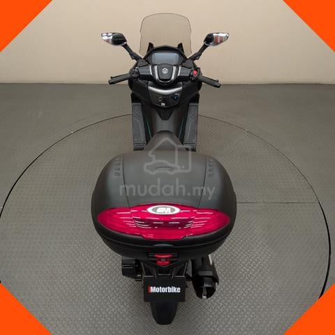 Carousel Image