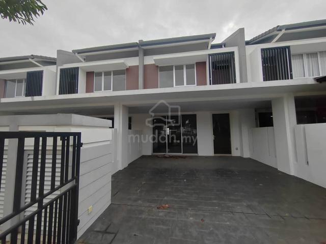 [Facing empty] Limited units without house in front 1