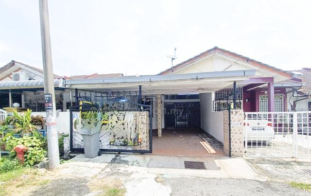 FULL LOAN 🔥 LOW DEPO OPEN FACING 1 Storey Terrace Taman Semarak Nilai 1