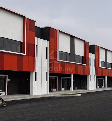 Puncak Alam @ Alam Perdana Main Road 2 Storey Terrace Factory for Rent 1