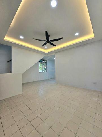 Setia Indah end lot unit 1
