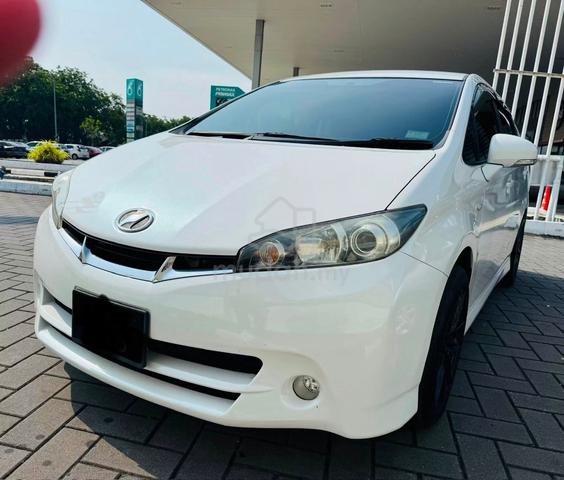 2012 Toyota WISH 1.8 S ZGE20G FACELIFT (A) - 3