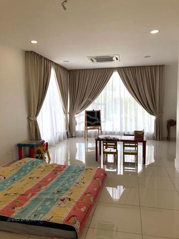 For sale Ambang Botanic 2 Klang 3 Storey Semi-D Corner Lot renovated 1