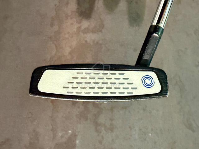 Odyssey 2-ball TEN Triple Track Golf Putter (34”) - photo 3 of 6