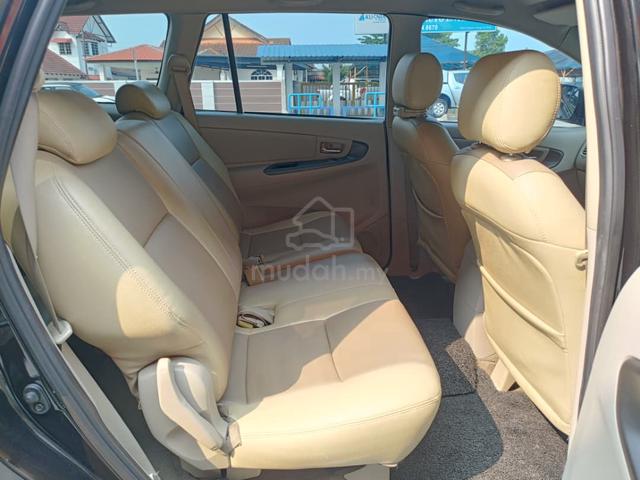 2014 Toyota INNOVA 2.0 E (LOAN KEDAI/BANK/CREDIT) - 5