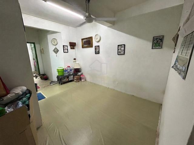 Leasehold Shoplot/Apartment / Bandar Baru Ampang 1