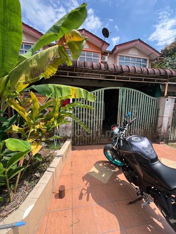 SCIENTEX Pasir Gudang- Jalan Helang 2 Storey Fully Renovated Terrace 1