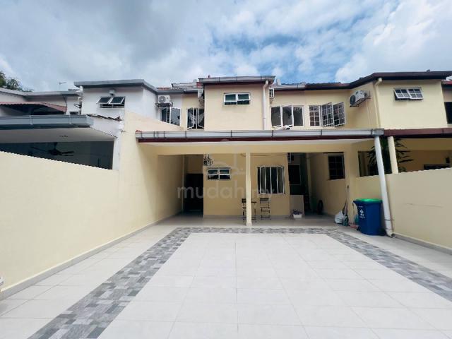Double Storey Ss14, Subang Jaya, Renovated.. Partially Furnished 1