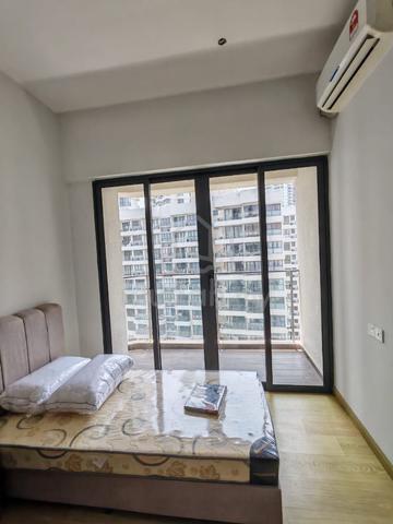 Bay Laurel @ Country Garden Danga Bay 1