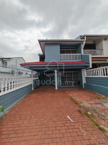 2 Storey For Sale @ Tmn Johor Jaya/ Jln Rosmerah/ Tebrau/ Endlot 1