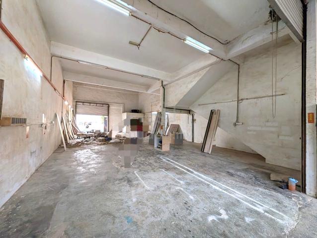 Taman Putri, Kulai 1.5 Storey Terrace Factory For Rent 1