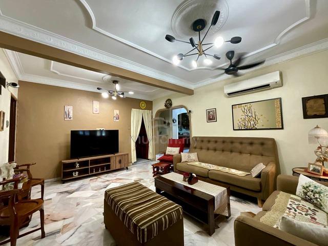 MURAH Corner Double Storey Terrace  Bukit Belimbing Seri Kembangan 1