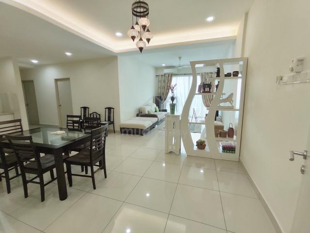 Royale Infinity 1