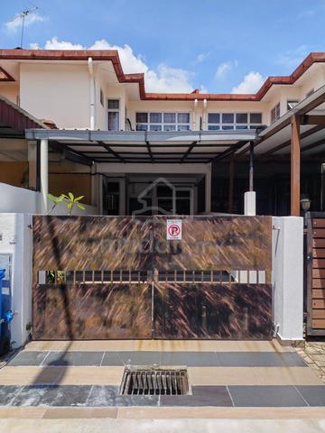 Townhouse (Lower Unit) for Rent in U10 Puncak Perdana 1