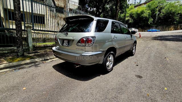 2001 Toyota HARRIER 2.4 (A) - 4
