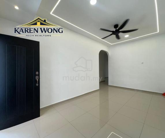 【OPEN FACING✅】TAMAN LEMBAH PERMAI Fully Extended House for Sale 1