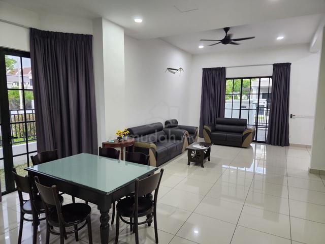 Eco Meadow 🏡 Double Storey Corner House For Rent @ Fully Furnished 1