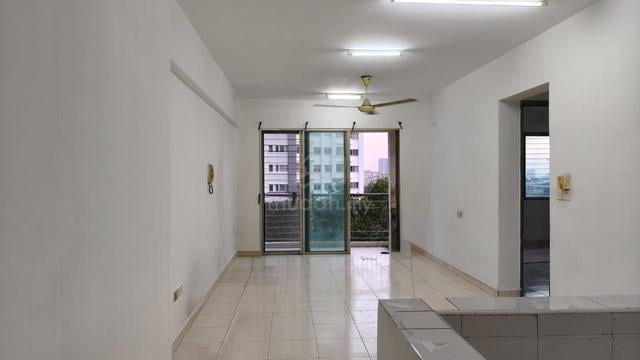 3 Rooms 2 Baths Service Condo@Perdana emerald Block 3 For Rent 1