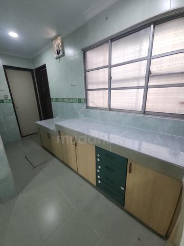 4 Room 2 Sty House @ Bandar Pinggiran Subang, Seksyen U5, Shah Alam. 4