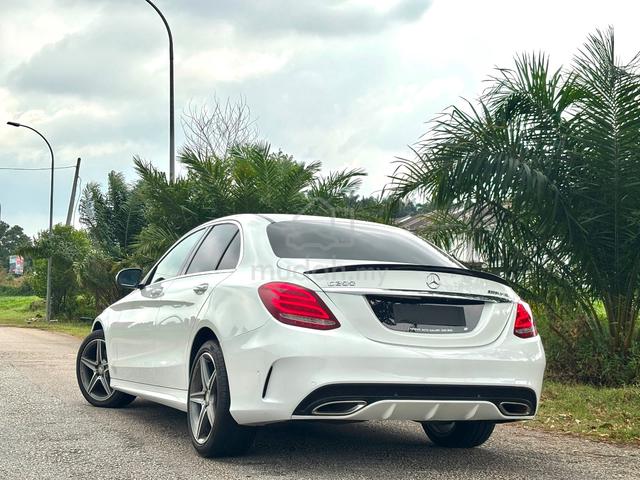 2017 Mercedes Benz C-CLASS 2.0 200 AMG LINE (CBU) - 4