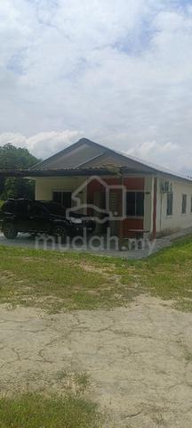Rumah Mesra Rakyat, area Kg Jawa Serting Tengah, Negeri Sembilan 1
