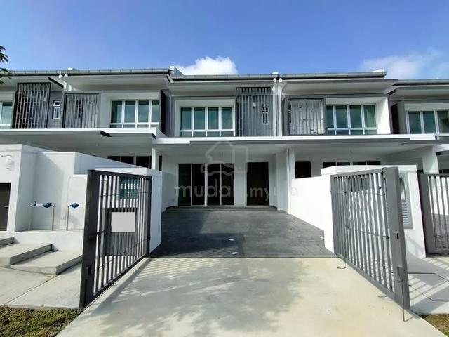 Rumah Sewa Serenia Adia Kota Warisan Partial Furnished 5 Aircond 1