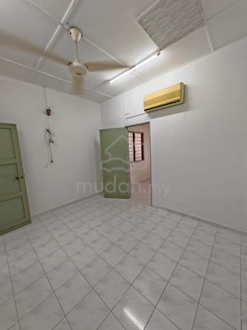 Freehold Single Storey House For Sale 4