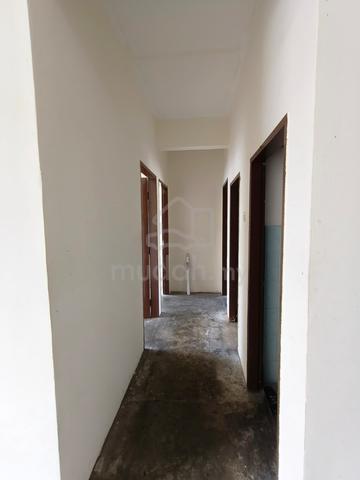 Rumah Pangsa Akasia 5