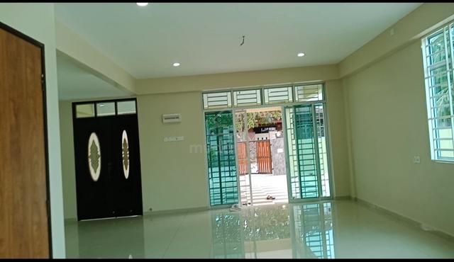 Taman Ihsan Double Story Semi Detached Corner House For
Rent(Foreigner 2