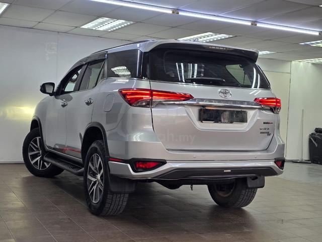 2018 Toyota FORTUNER 2.4 VRZ 4x4 (A) ✅ FUL SVC RCD - 3