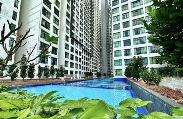 D'Summit Residences 1