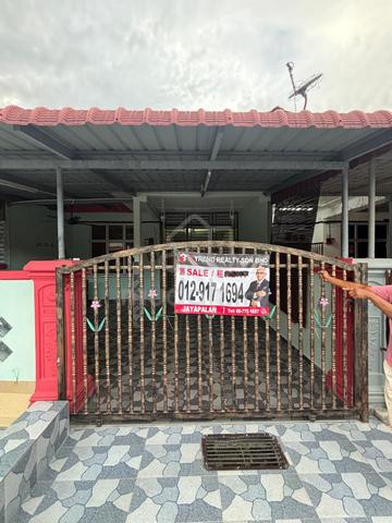 Single Storey Terrace House at Tmn Wawasan Lukut, Port Dickson 1