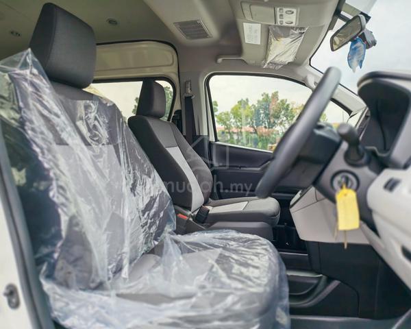 2025 Toyota HIACE 2.8 SLWB WINDOW VAN(A) NEW VAN - 5