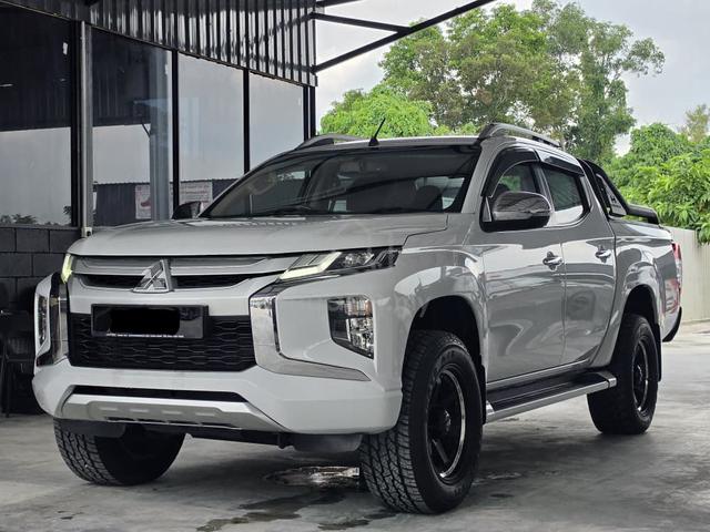 Mitsubishi TRITON 2.4 VGT PREMIUM✅FULL LOAN - 1