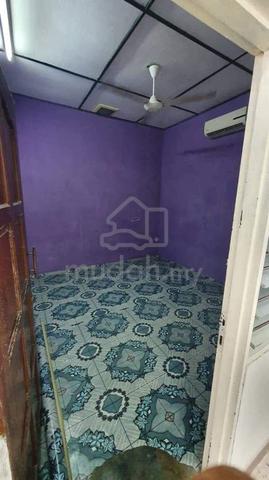Rumah teres 1 Tingkat House Taman Desa Jaya Kepong Kuala Lumpur rent 5